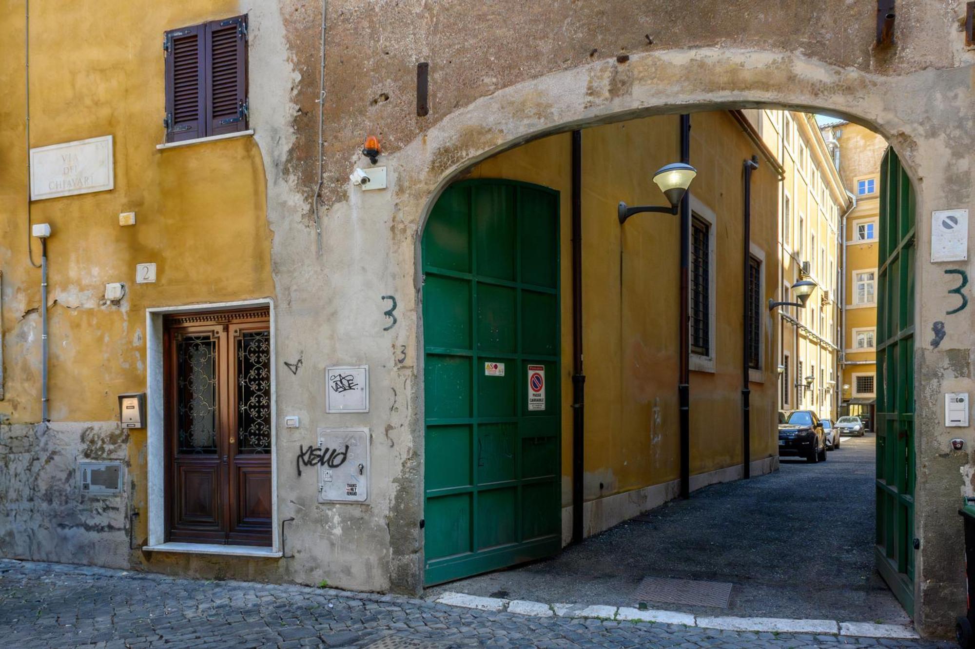 Puccini Flat * Rome