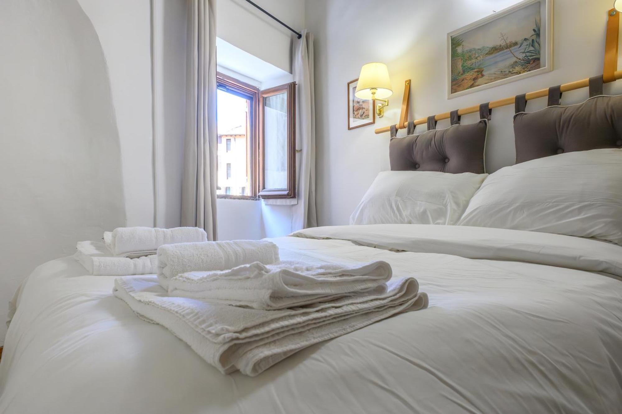 Puccini Flat * Rome